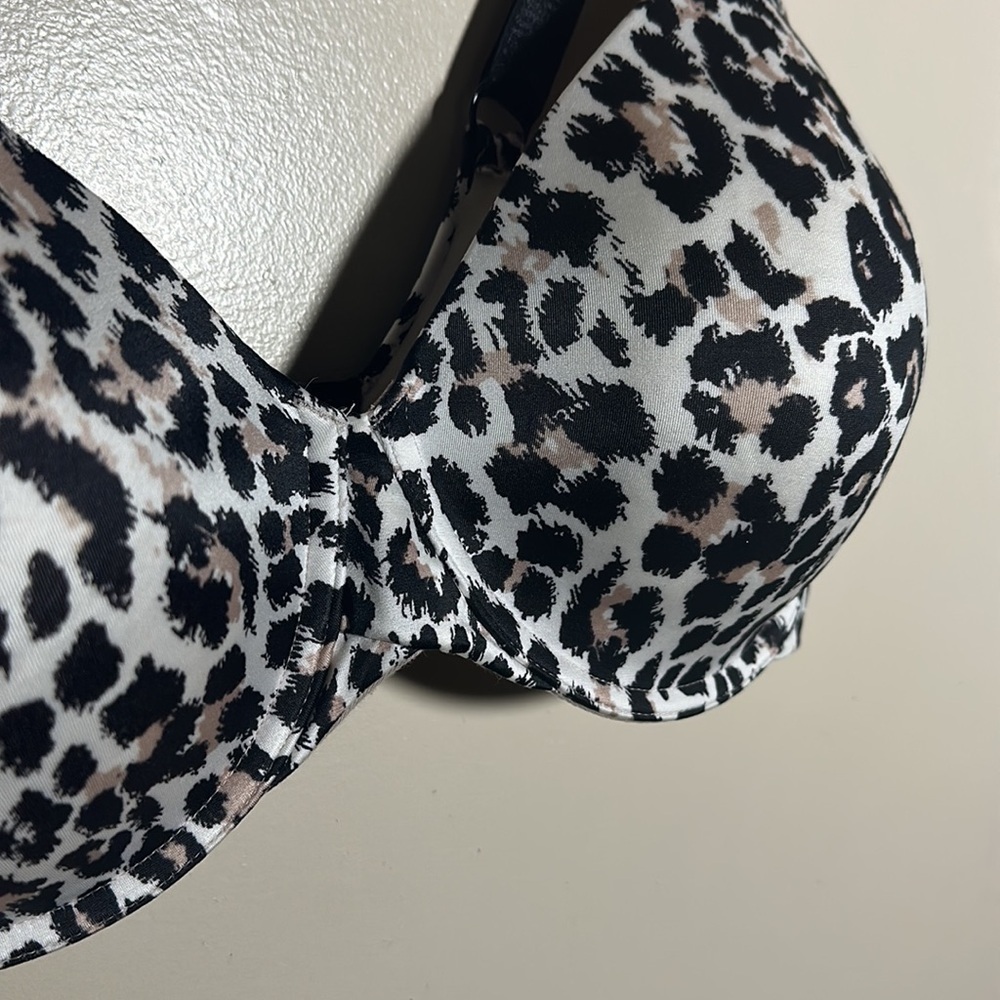 Maidenform Self Expressions Leopard Bra | 36DD - Picture 2 of 4